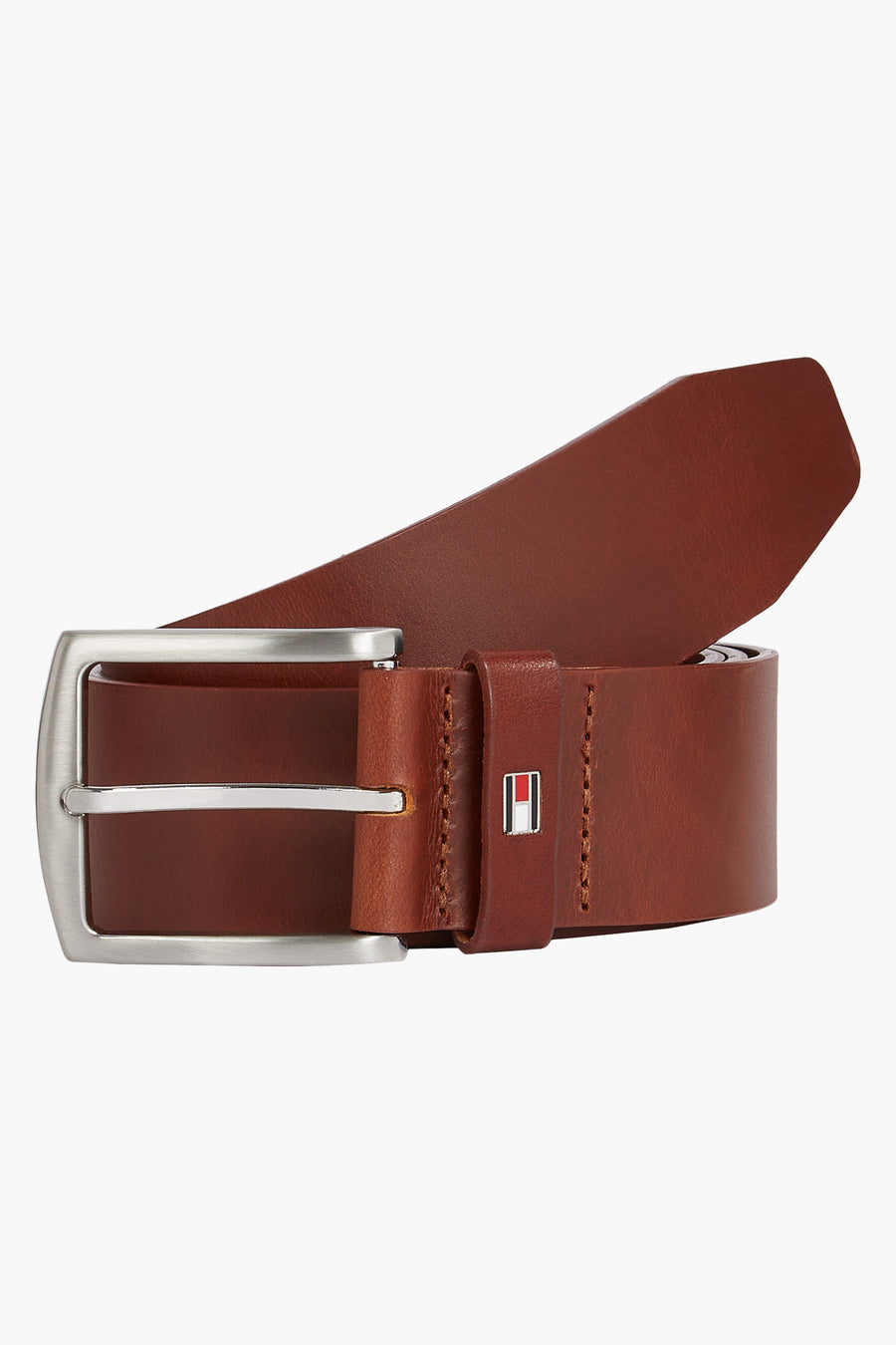 Ceinture marron en cuir de TOMMY JEANS, avec boucle argentée et passant orné du logo.