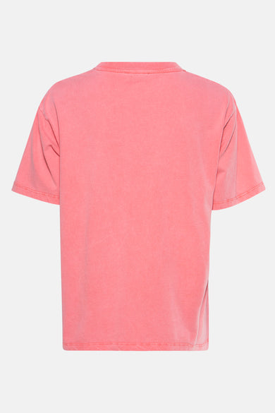 Koraalkleurig T-shirt met korte mouwen van Le Temps des Cerises, verweerde look.