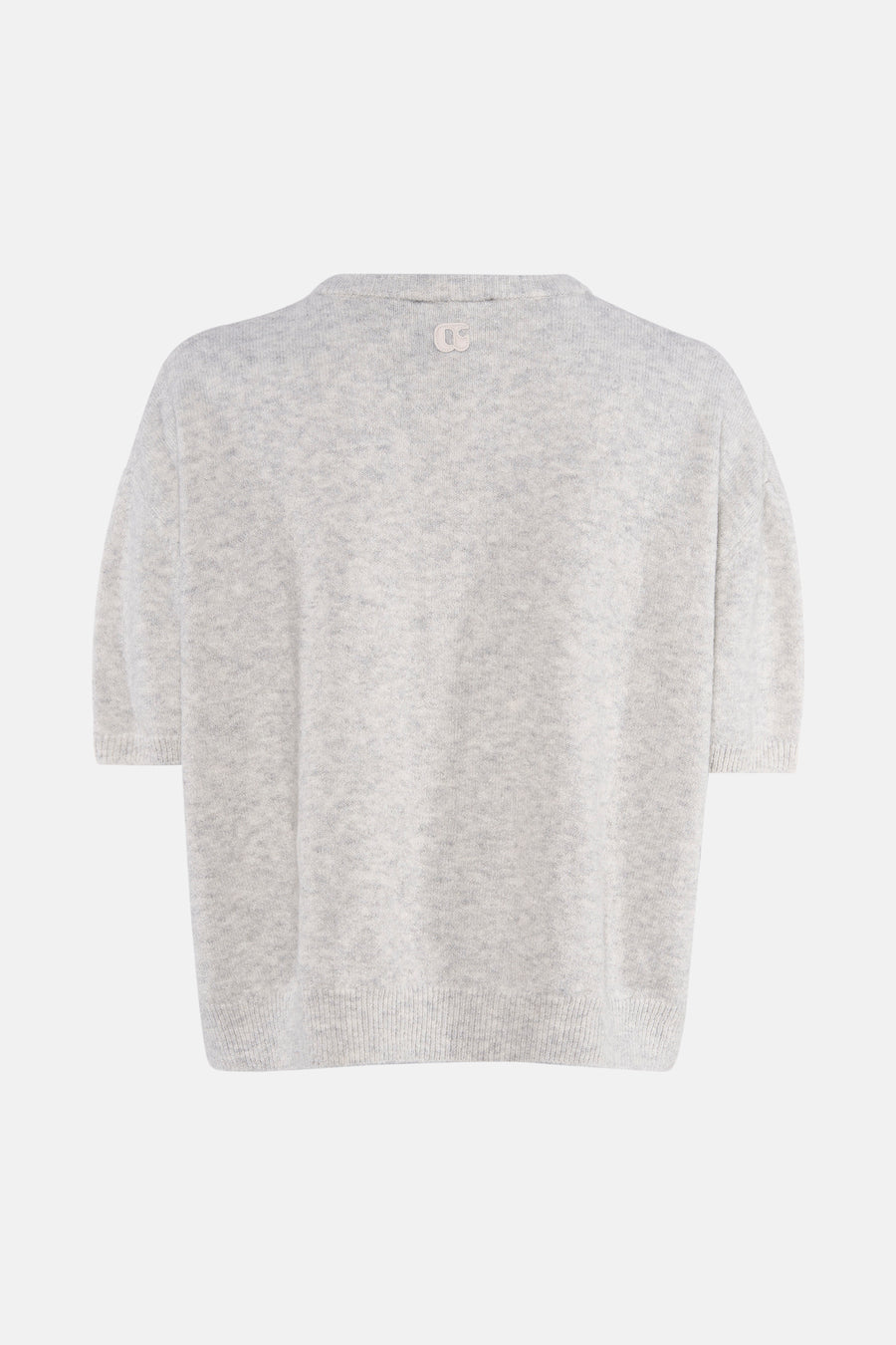 Grijze gemêleerde cardigan van Le Temps des Cerises, in zachte breinaard met discreet logo op de halslijn.