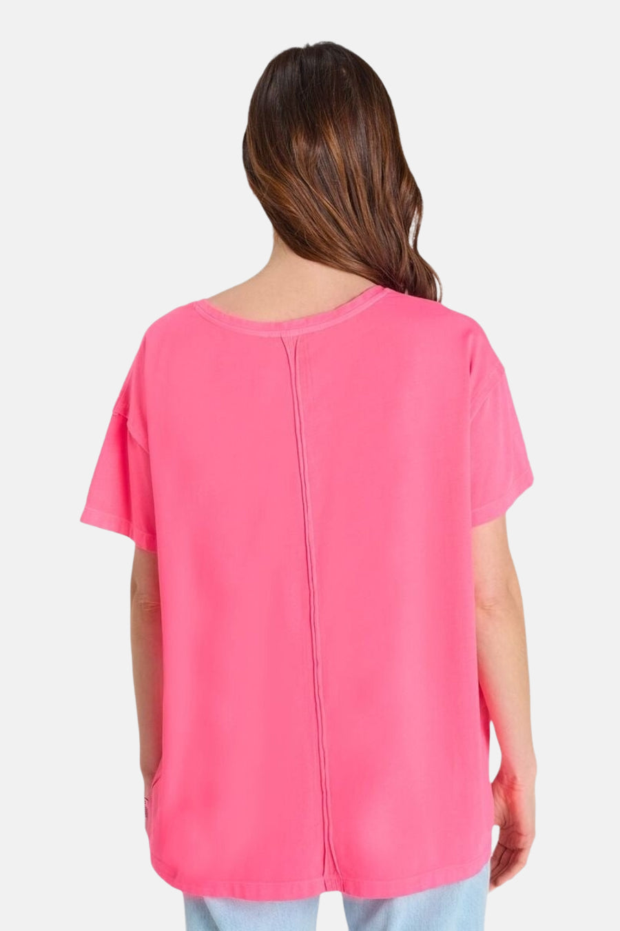 T-shirt rose à manches courtes du Temps des Cerises, avec couture verticale au dos.