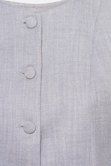 Lichtblauwe blazer van AMELIE ET AMELIE, met ronde knopen en geweven textuurpatroon.