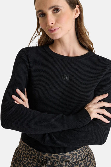 Pull met ronde hals - zwart