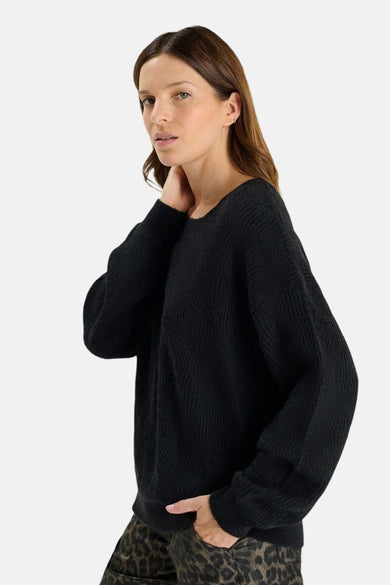 Pull met ronde hals - zwart