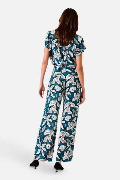 Multikleurig blouse met korte mouwen van GARCIA, met een bloemenprint op een bijpassende broekset.