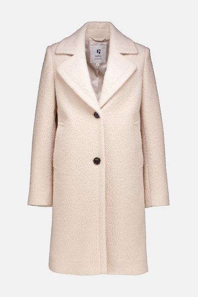 Manteau long beige texturé de GARCIA, avec col à revers et fermeture boutonnée.