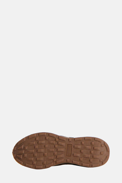 Semelle de baskets marron à motif gaufré de LYLE & SCOTT.