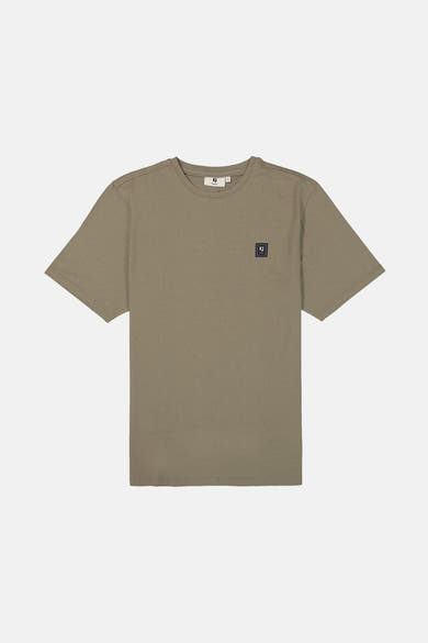 Kaki T-shirt met korte mouwen van GARCIA, met vierkant logo op de borst.