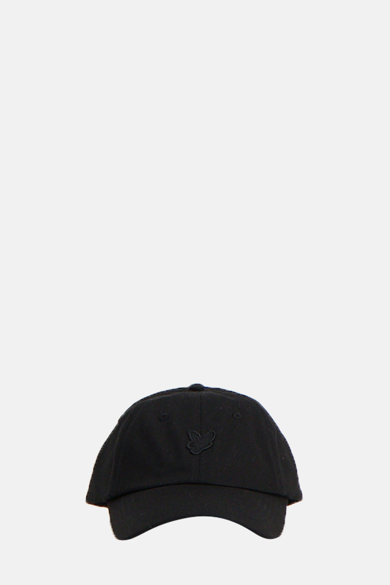 Zwarte pet van LYLE & SCOTT met een klein, toon-op-toon geborduurd logo op de voorkant.