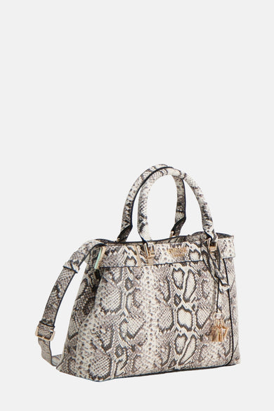 Beige Guess handtas met slangenprint, afgeronde handvatten en verstelbare schouderriem.