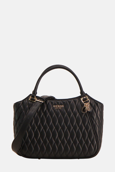 Zwarte Guess handtas, met ruitvormig gewatteerd patroon en decoratieve bedel.