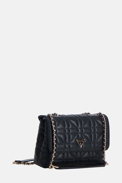 Zwarte Guess schoudertas met gewatteerd patroon en gouden kettingriem.