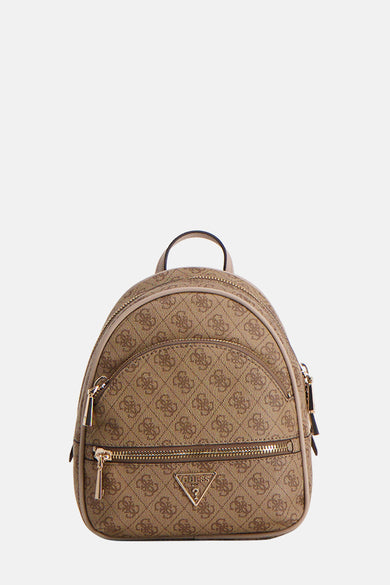 Bruine Guess rugzak met monogrampatroon en gouden details.