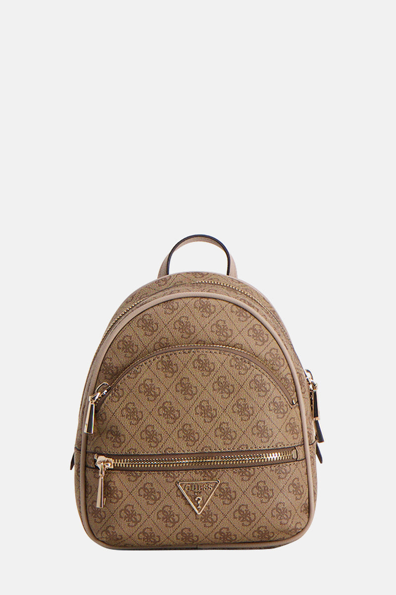 Bruine Guess rugzak met monogrampatroon en gouden details.