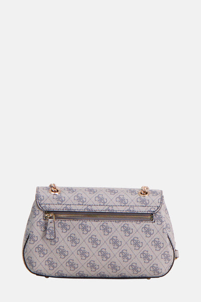 Blauwe Guess schoudertas, met ton-sur-ton print en gouden kettingdetails.