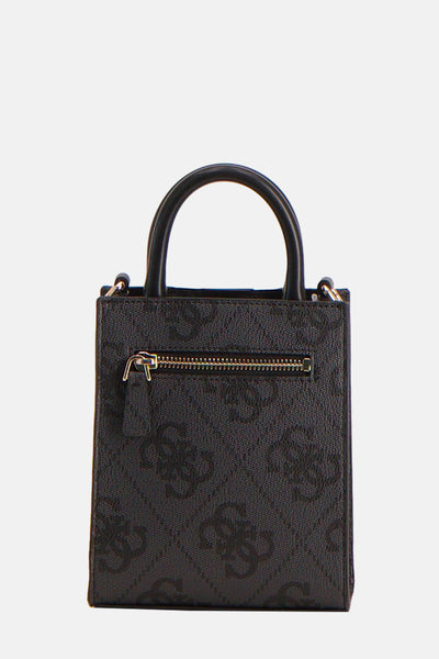 Sac à bandoulière noir de Guess, avec motif monogramme en ton sur ton et fermeture éclair arrière.
