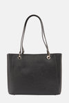 Zwarte Guess schoudertas met gouden details op de handvatten