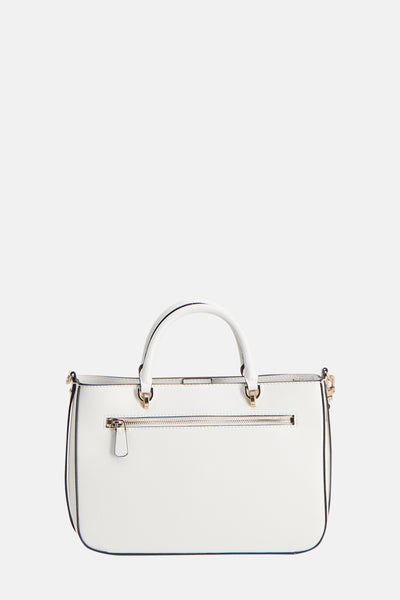 Sac à main blanc de Guess, avec une fermeture éclair arrière et des détails dorés.