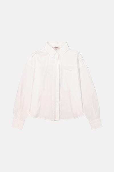 Chemise blanche à manches longues de Garcia, avec poche de poitrine et coupe décontractée.