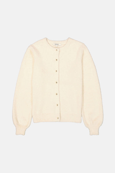 Cardigan écru en tricot duveteux de GARCIA, avec une fermeture boutonnée et des manches ballon.
