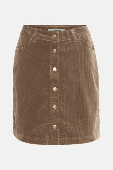 Korte taupe ribfluwelen rok van GARCIA, met knoopsluiting en voorzakken.