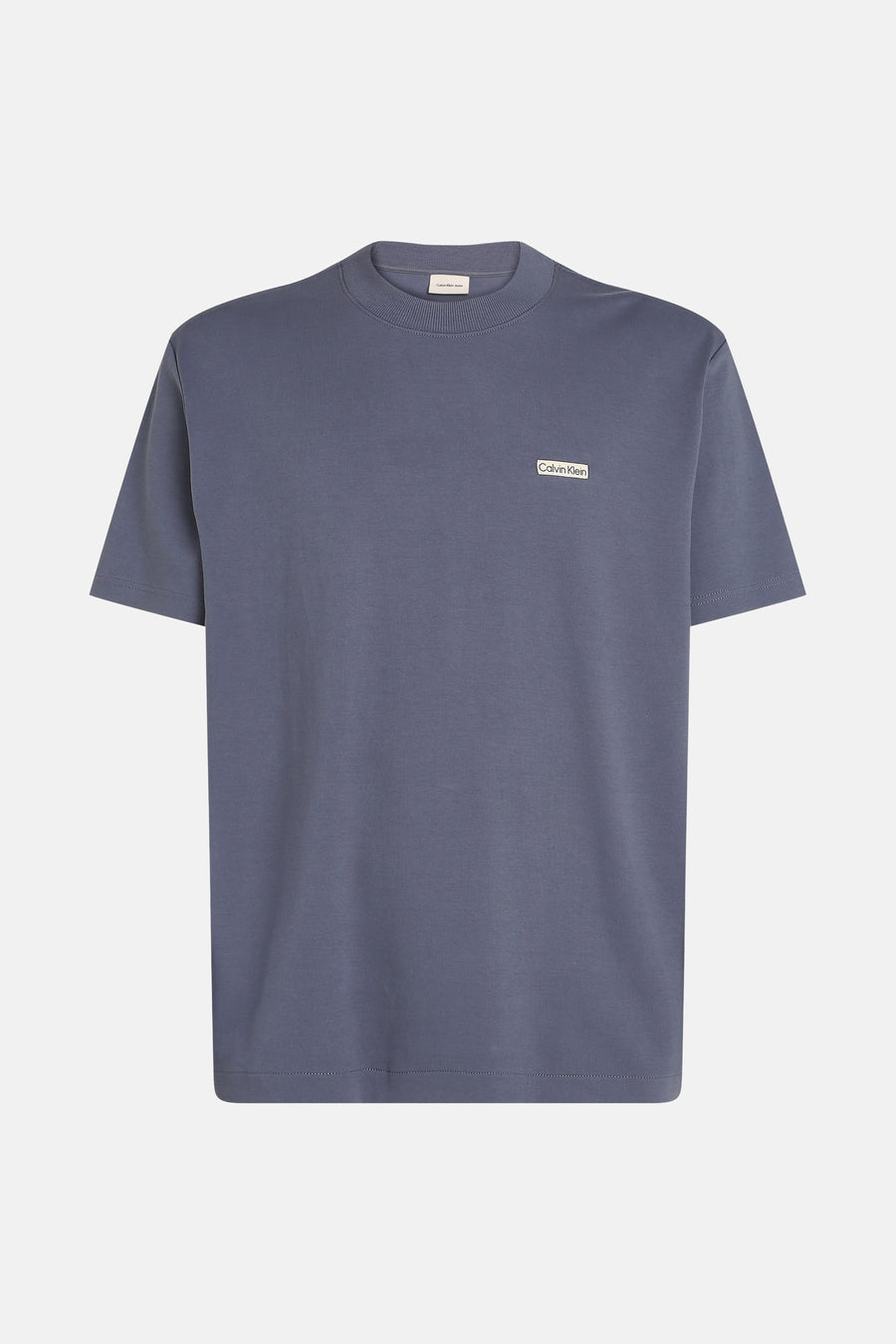 Grijs T-shirt met korte mouwen van Calvin Klein, met een klein rechthoekig logo op de borst.