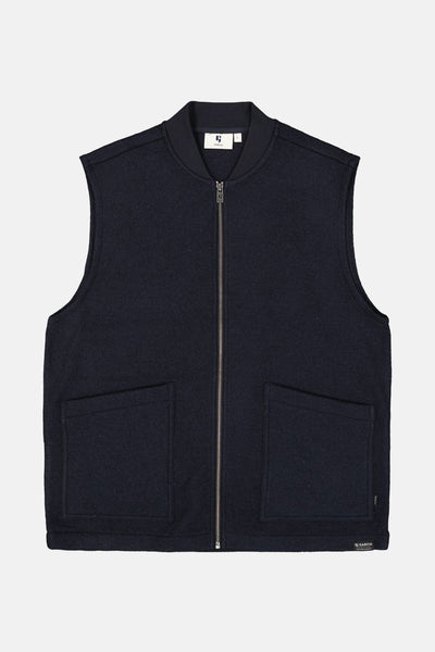 Marineblauwe bodywarmer van Garcia, met een zilverkleurige ritssluiting en opgestikte vierkante zakken.