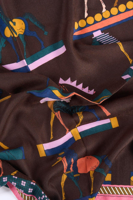 Foulard brun Access® à motifs géométriques colorés