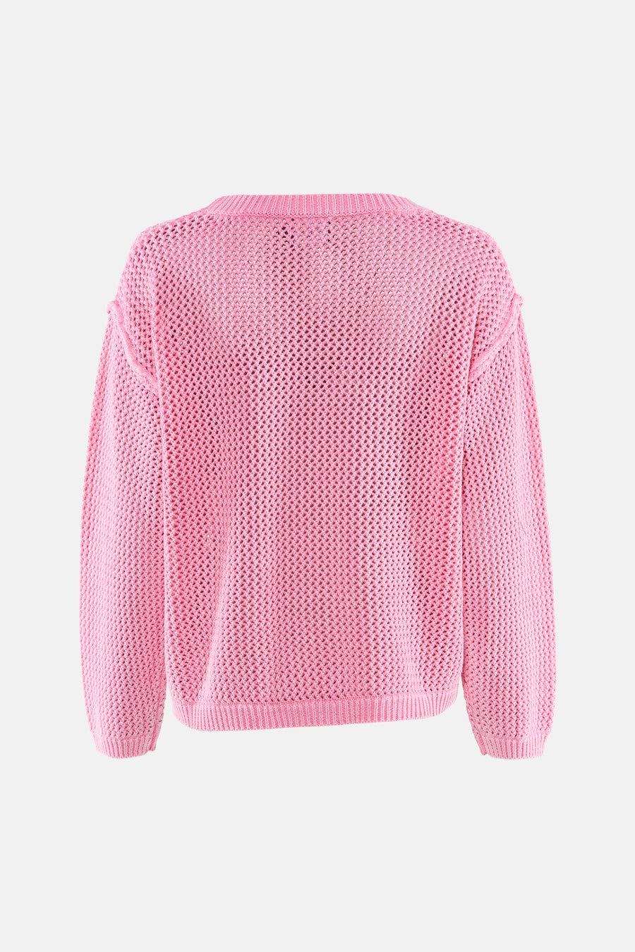 Pull rose à col rond par ADORE, en maille ajourée sur fond neutre.
