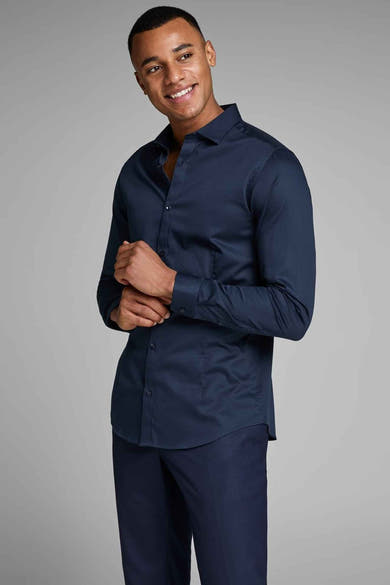 Blauw overhemd met lange mouwen van PREMIUM by JACK & JONES, van achteren gezien met een kraag en knoopmanchetten.