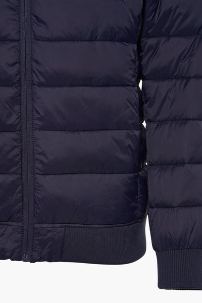 Veste courte bleue de LYLE & SCOTT, avec fermeture éclair et poignets côtelés.