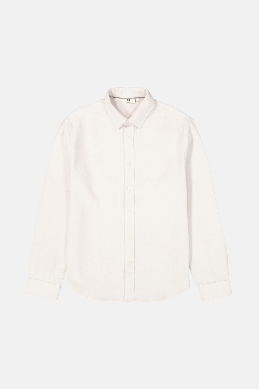Beige overhemd met lange mouwen van GARCIA, klassieke pasvorm, met knoopsluiting op een effen achtergrond.