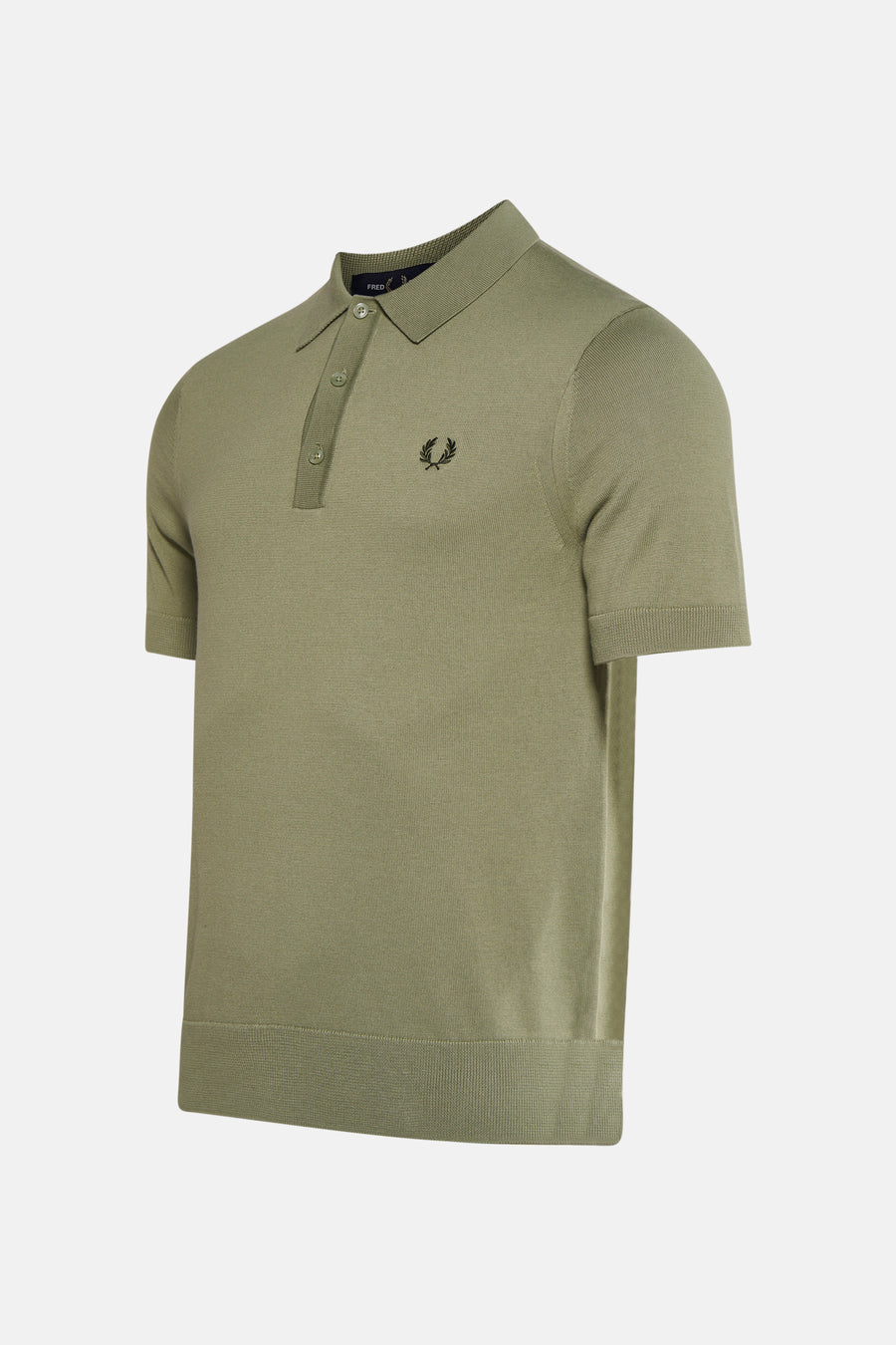 Groen poloshirt met korte mouwen van FRED PERRY, met geborduurd logo op de borst.