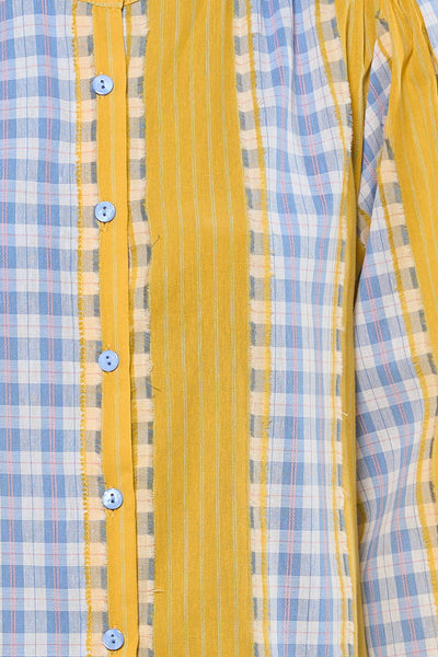 Chemise multicolore ADORE à carreaux bleus et roses, détails rayés et bordures effilochées.
