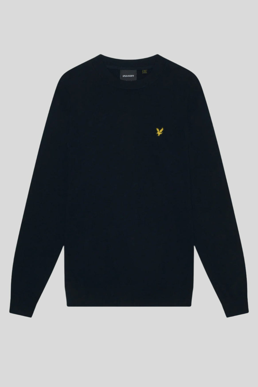 Donkerblauwe trui met ronde hals van Lyle & Scott, met geborduurd geel logo op de borst.