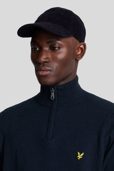 Pull à col roulé bleu de LYLE & SCOTT, avec fermeture éclair et logo brodé.