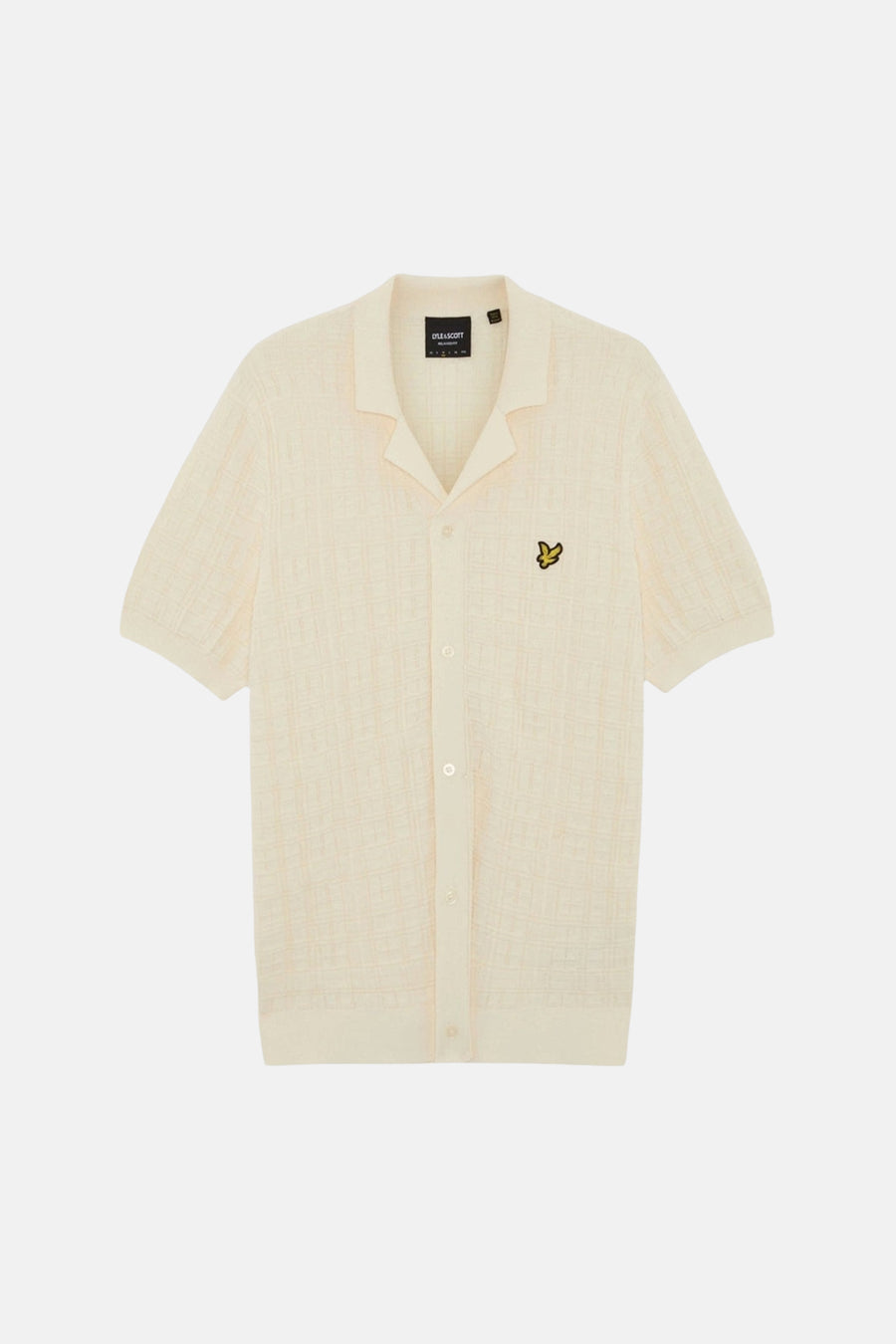 Ecru gilet van LYLE & SCOTT met korte mouwen, cubaanse kraag, geruit patroon en geel adelaarslogo.