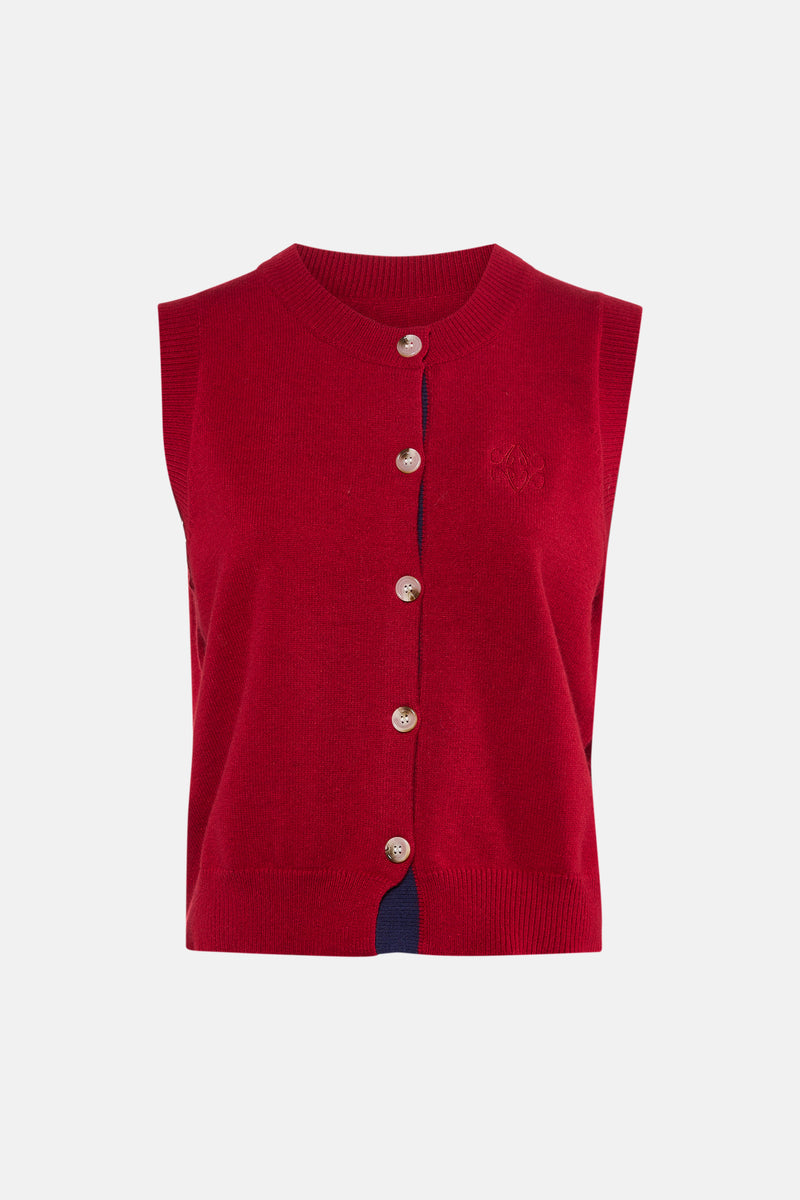 Gilet rouge en tricot de ADORE, avec fermeture boutonnée sur le devant et logo brodé.
