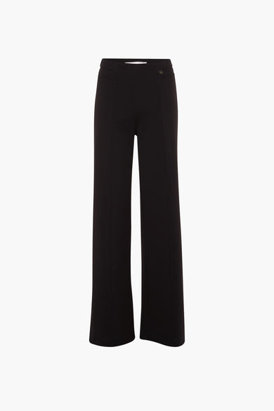 Zwarte broek van AMELIE ET AMELIE, uitgestrekte pasvorm met details aan de zijpockets.