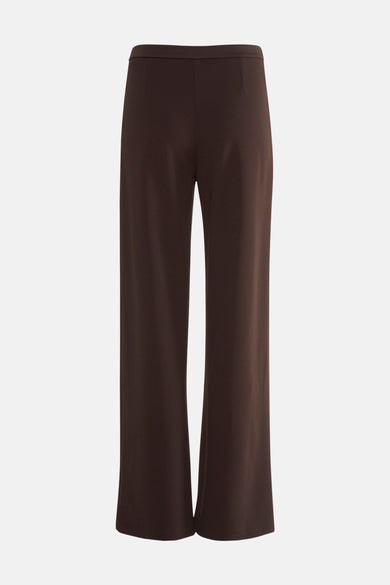 Pantalon brun AMELIE ET AMELIE coupe ample, sur fond uni.