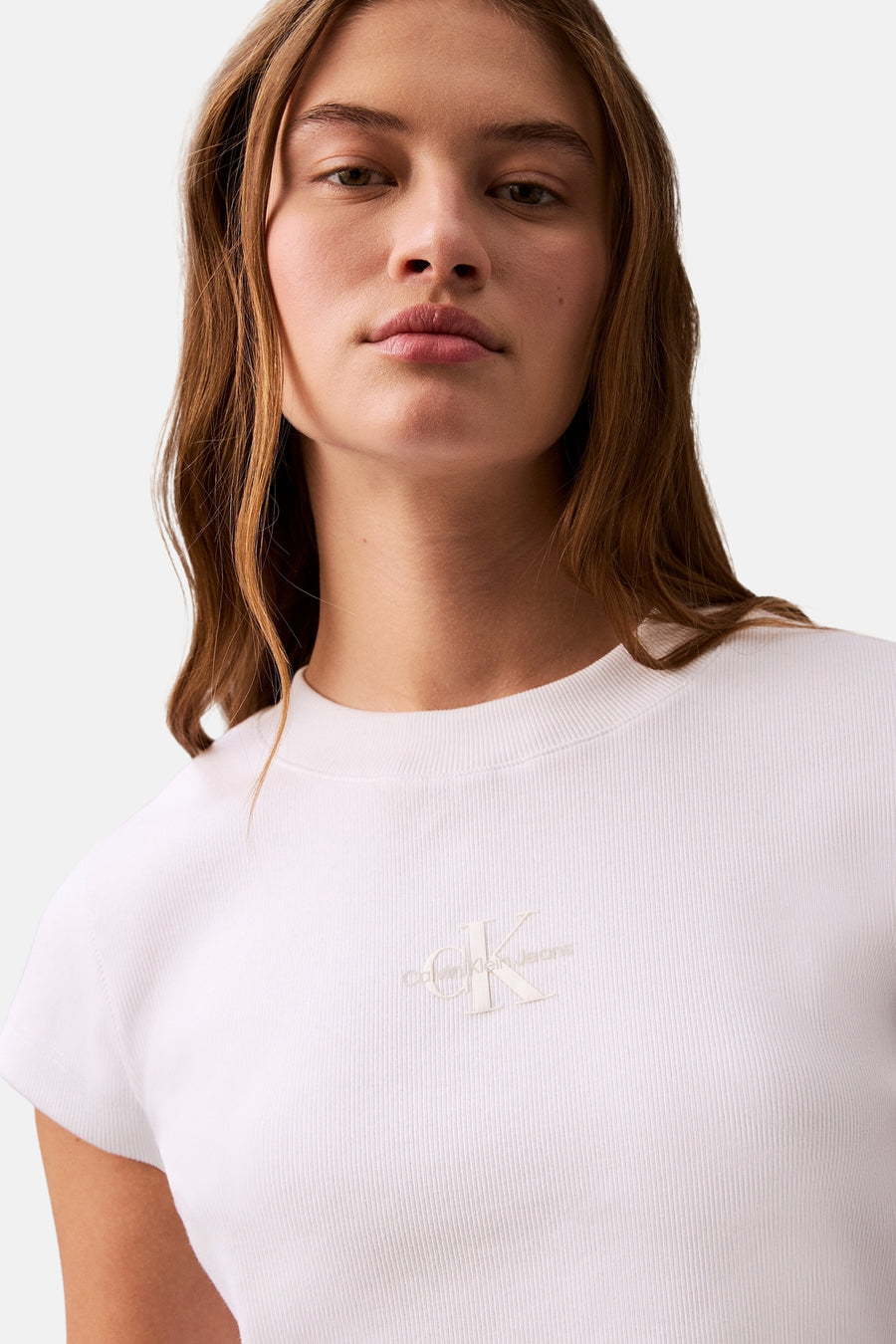 Wit T-shirt met korte mouwen van Calvin Klein Jeans in geribbelde stof met discreet logo.