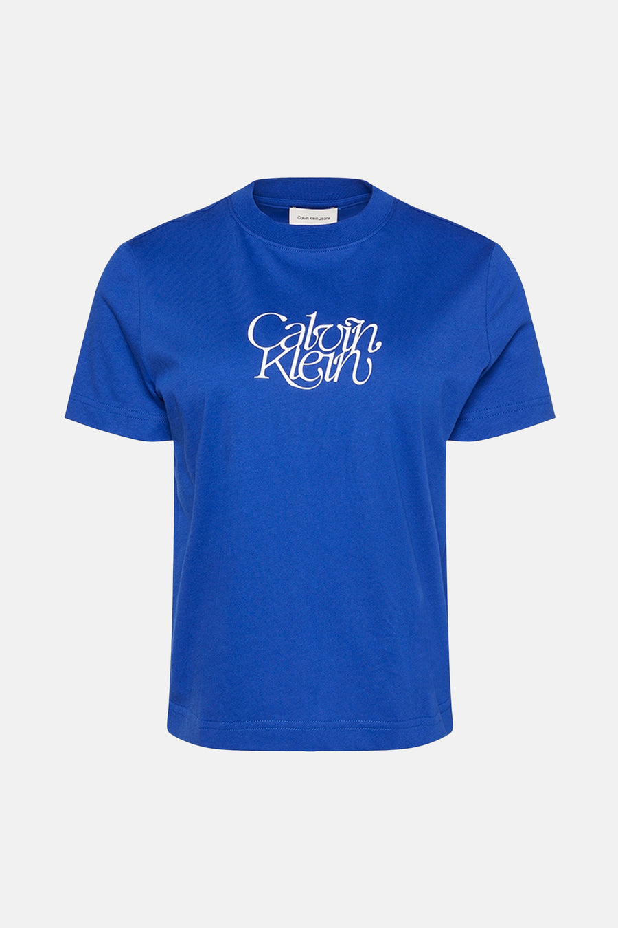 Blauw T-shirt met korte mouwen van Calvin Klein, met een wit kalligrafisch logo op de voorkant.