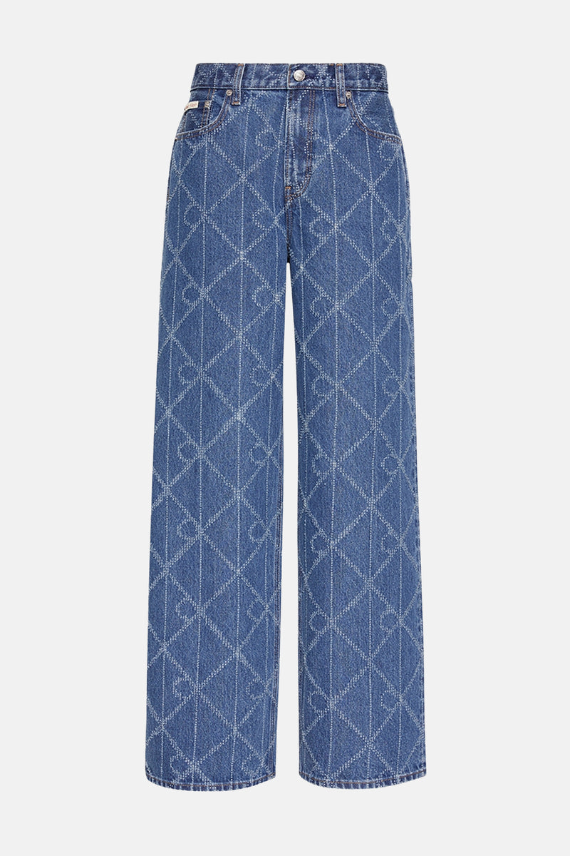 Jean droit en denim bleu moyen de Calvin Klein, avec un motif losange répété.