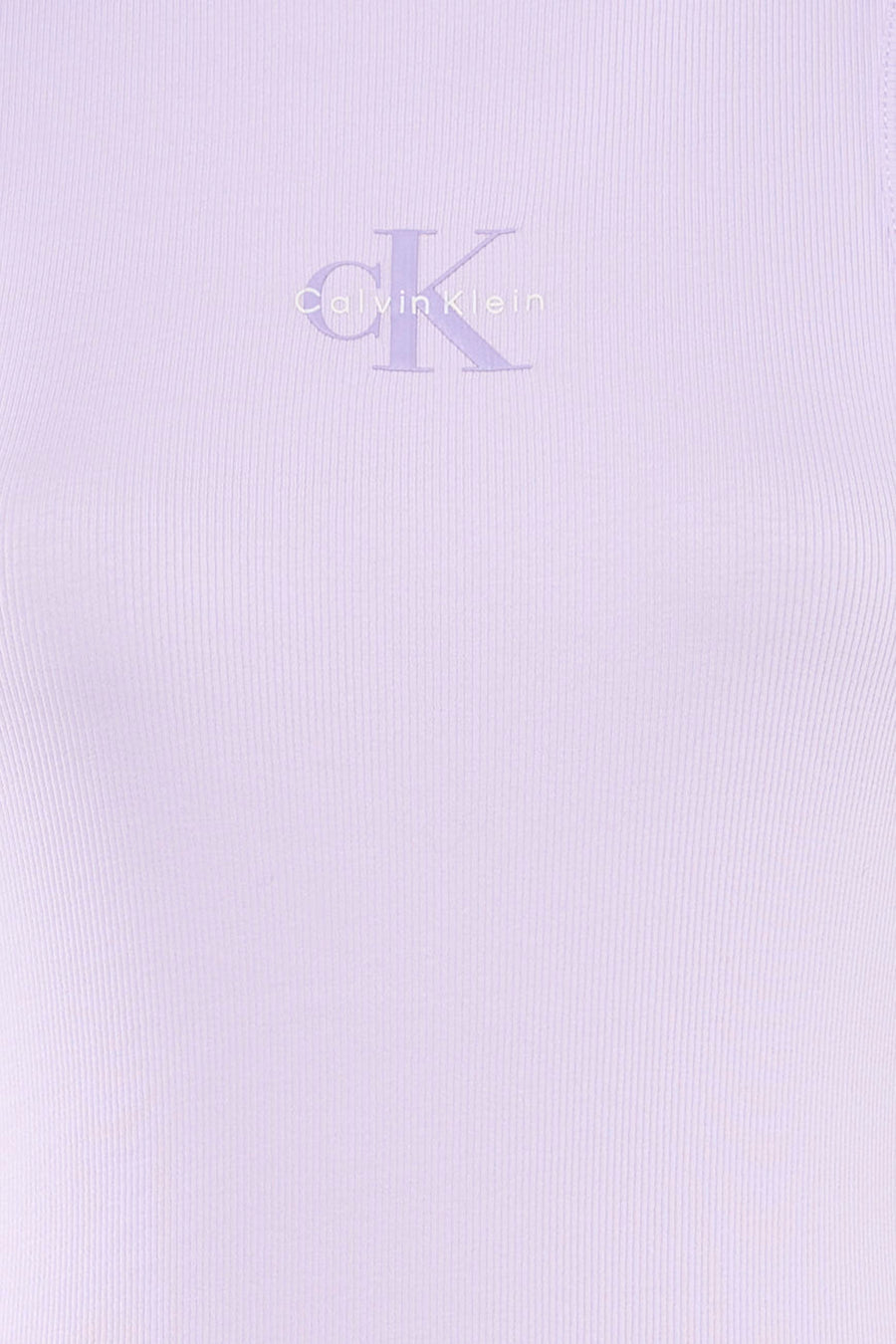 Paars jurkje met korte mouwen van Calvin Klein, in geribbelde stof met logo op de voorkant.