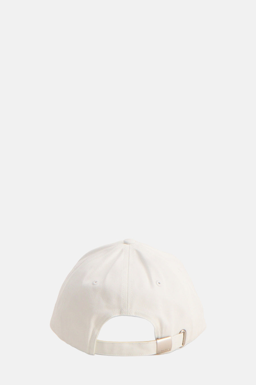 Casquette blanche de Calvin Klein, avec une boucle de réglage métallique à l'arrière.