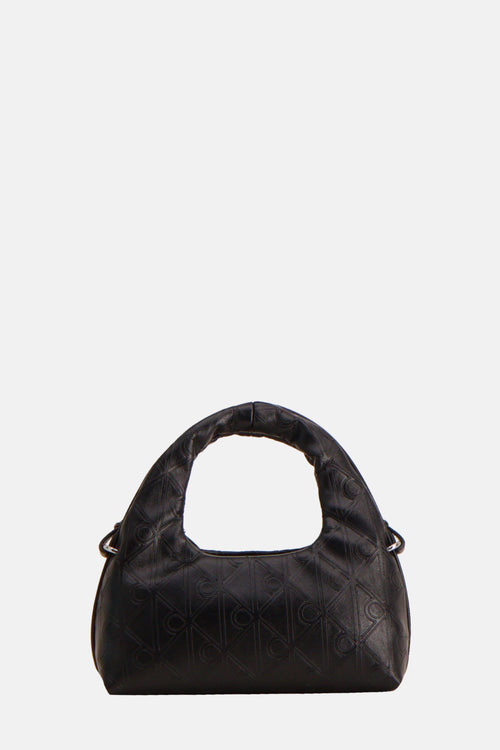 Sac à bandoulière noir de Calvin Klein avec motif imprimé en losanges et anse rigide.