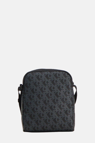 Grijze Calvin Klein schoudertas met ton-sur-ton monogrampatroon.