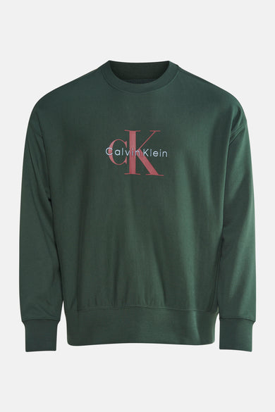 Groen Calvin Klein sweatshirt met geborduurd logo op de voorkant.