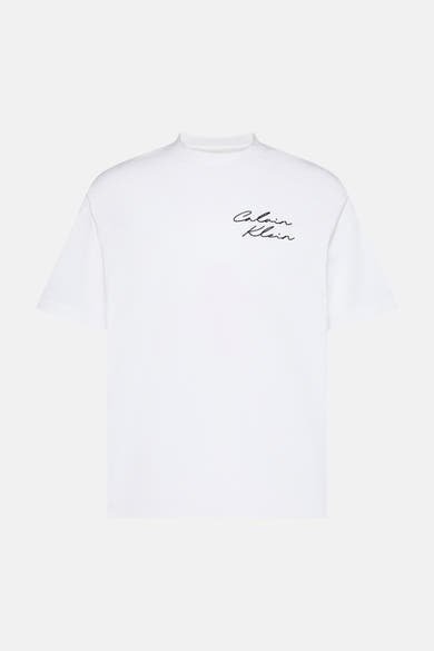 T-shirt blanc à manches courtes de Calvin Klein avec le logo de la marque brodé sur la poitrine.