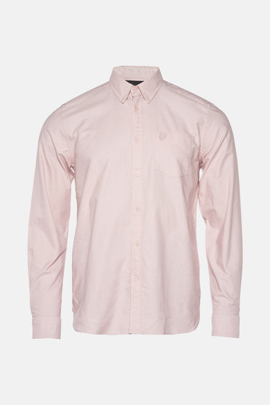 Chemise rose à manches longues de LYLE & SCOTT, avec poche poitrine et patte de boutonnage.