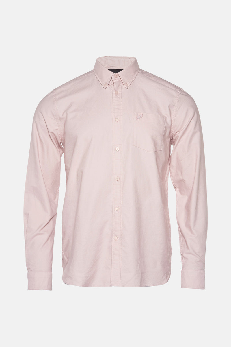 Chemise rose à manches longues de LYLE & SCOTT, avec poche poitrine et patte de boutonnage.